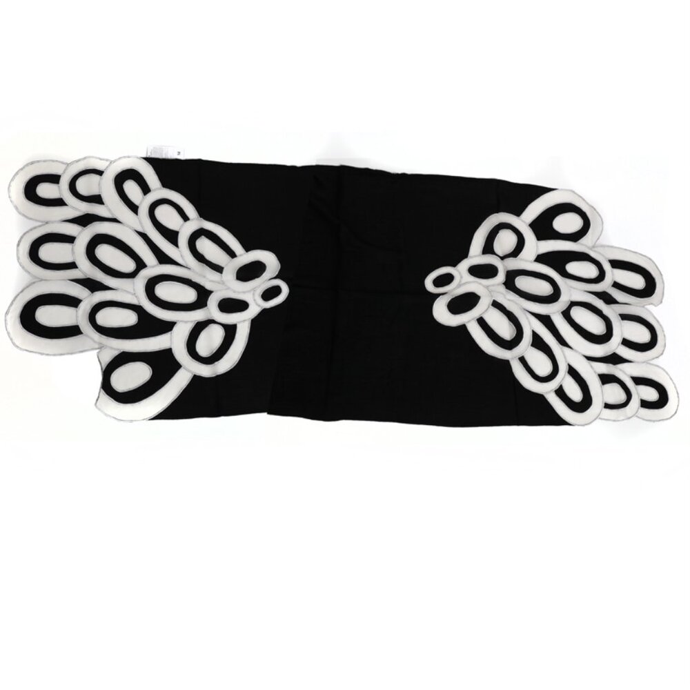 Sonia Delaunay Shawl with Appliqued Loops - Picture 3 of 8